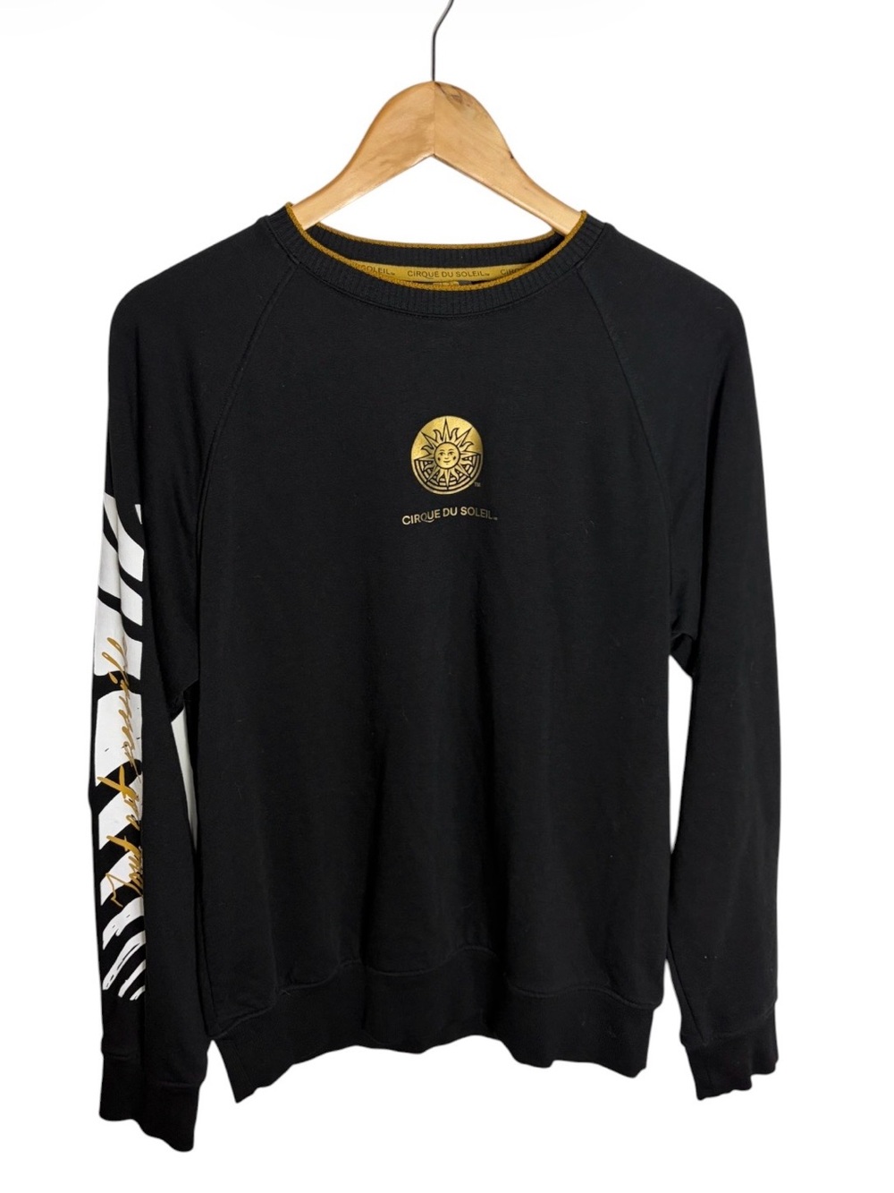 Cirque du Soleil black gold logo sweatshirt size S